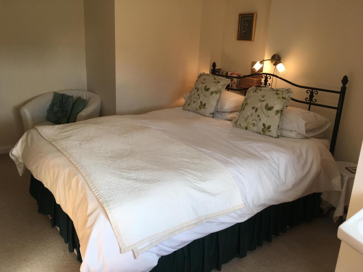 The Poplars Bed & Breakfast Newbold on Stour Ngoại thất bức ảnh